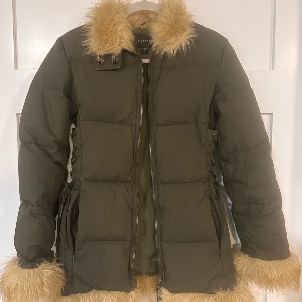 Express Khaki Puffer Jacket with Faux Fur Accents